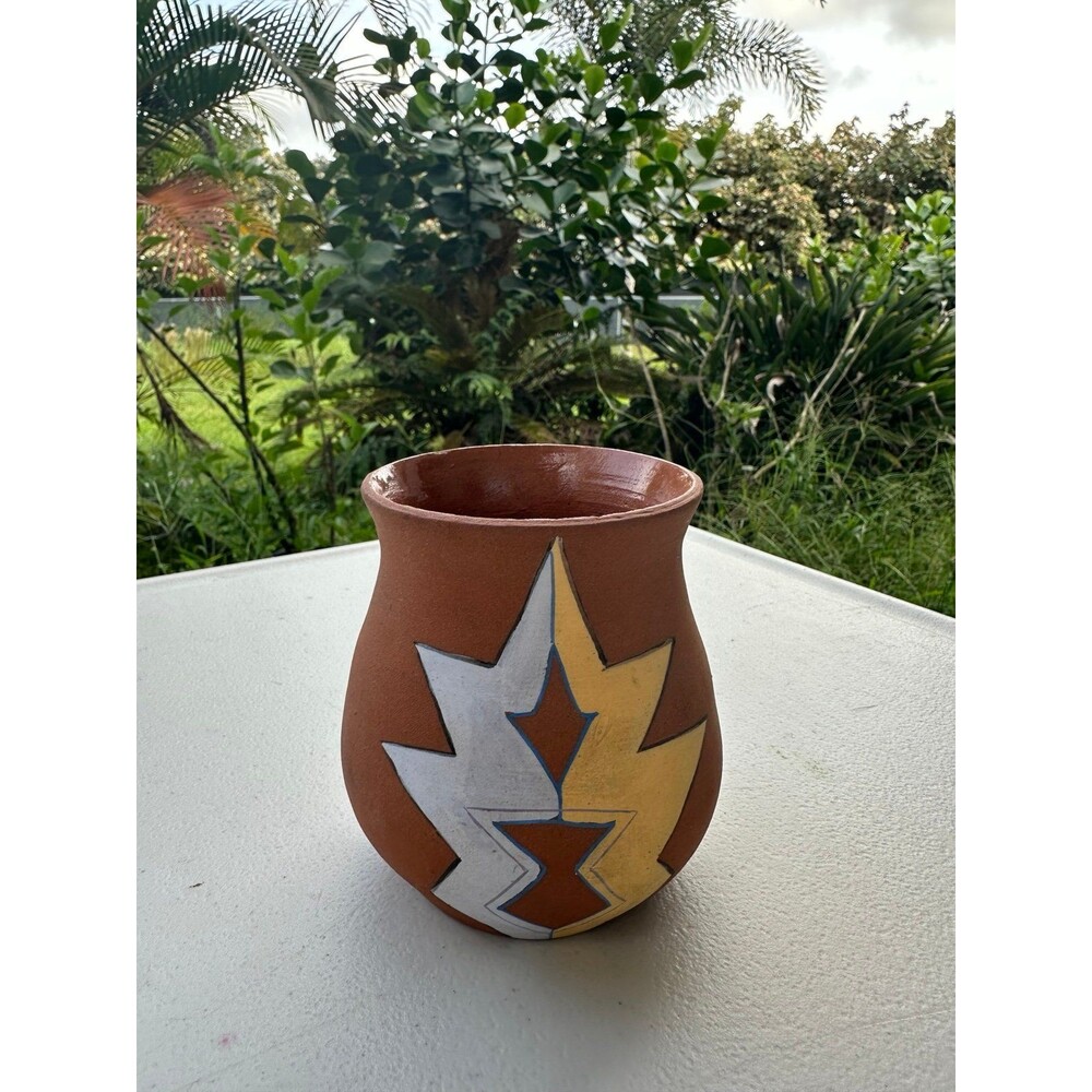 Handmade P. Tenequer Kiowa Apache Tribe Southwestern Terracotta Pottery Signed